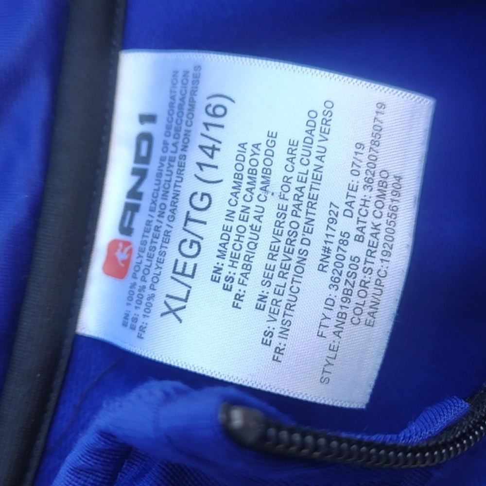 Blue Jacket* - Picture 6 of 8